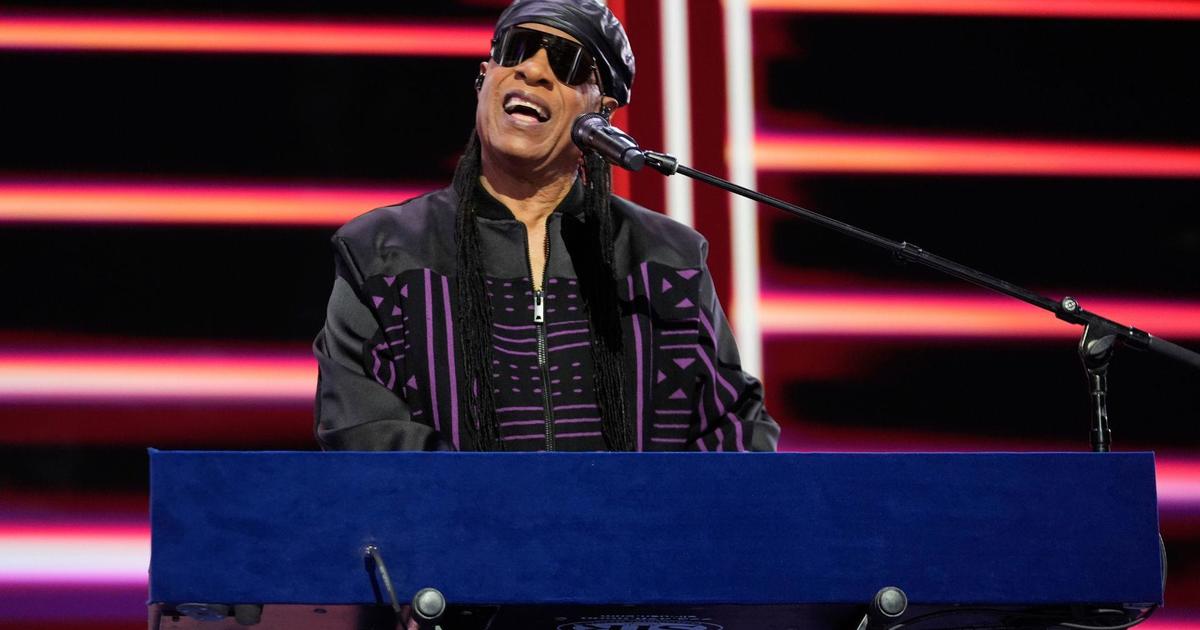 Legendary singer/songwriter Stevie Wonder announces tour stop in Baltimore ahead of election