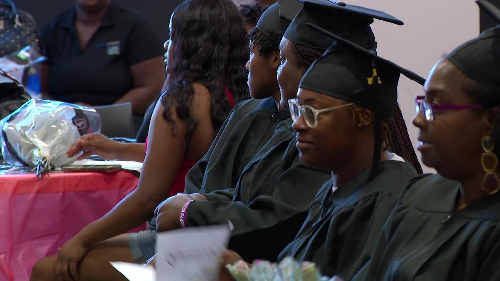 CNA school founded by Twin Cities nurse celebrates 1st graduating class