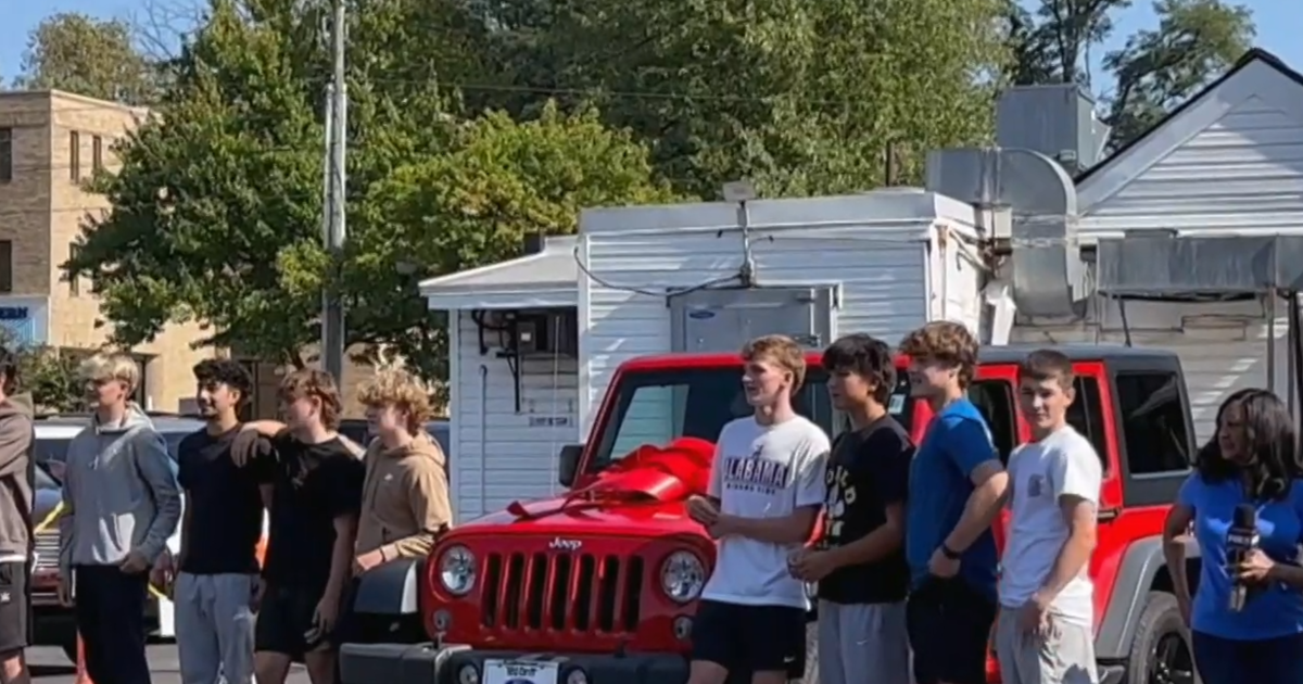 Virginia students surprise school custodian with dream SUV