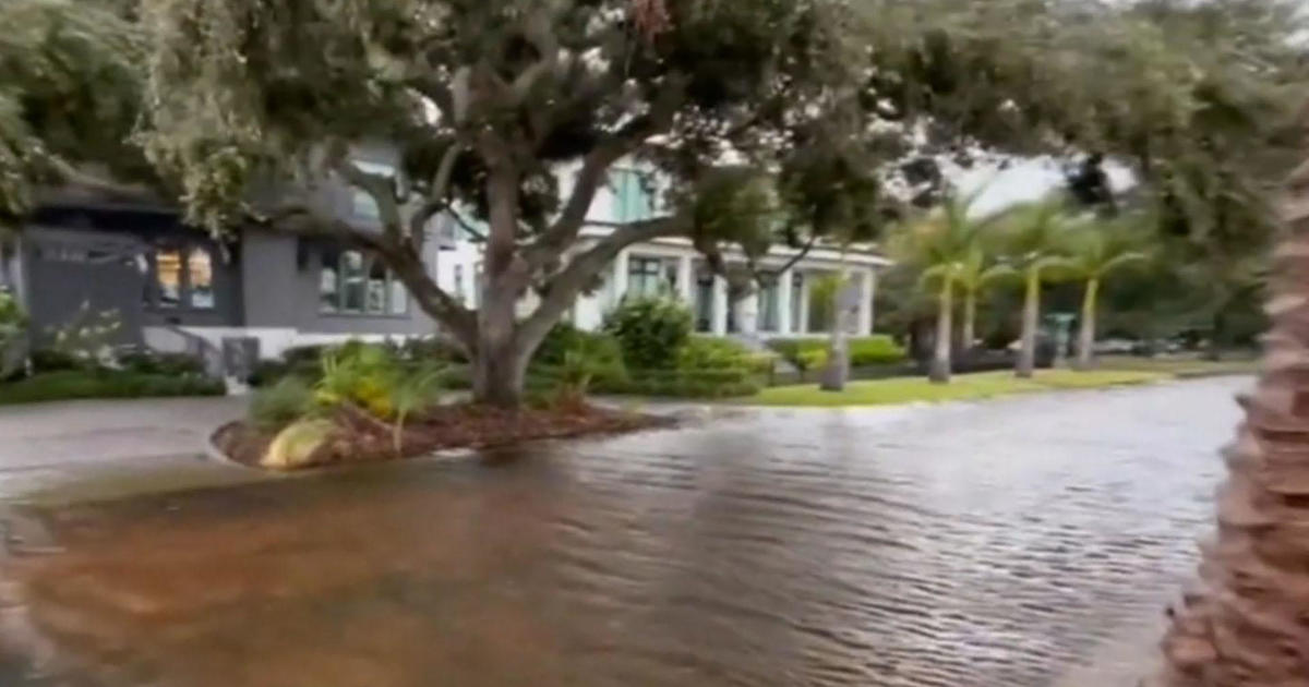 Tampa Bay area prepares for dangerous storm surge from Hurricane Helene