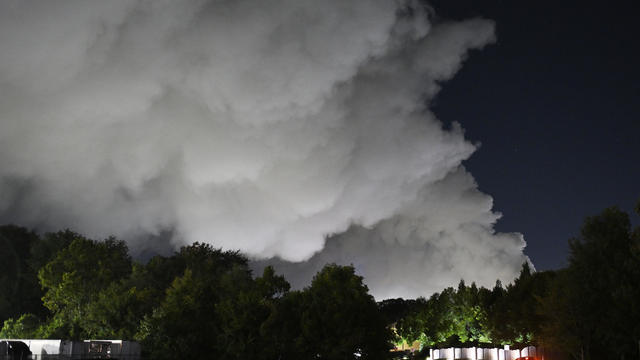 Fire at chemical facility in Conyers, Georgia 