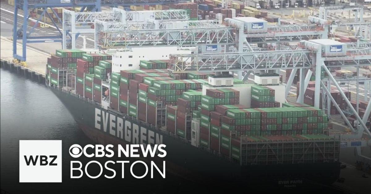 Looming dockworker strike could impact Massachusetts businesses