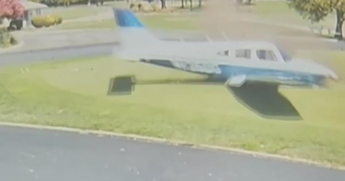 Plane crash at Sacramento-area golf course was result of engine sputtering, officials say