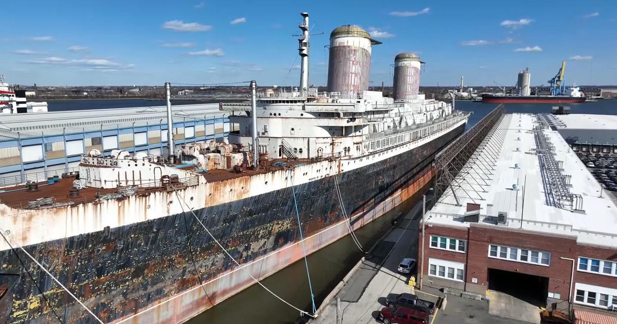 SS United States burglarized days after agreement to move ship from Philadelphia to Florida for artificial reef