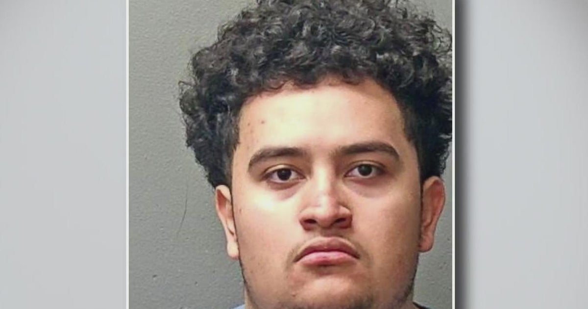 Suspect behind bars in deadly shooting in Fort Worth Stockyards - CBS Texas