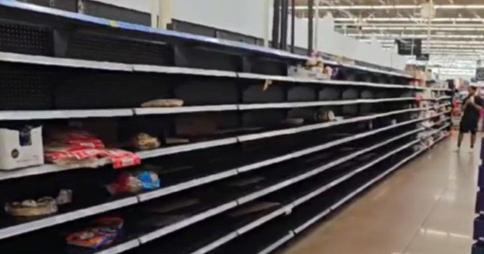 Long gas lines, store supplies running low in Central Florida ahead of Hurricane Milton