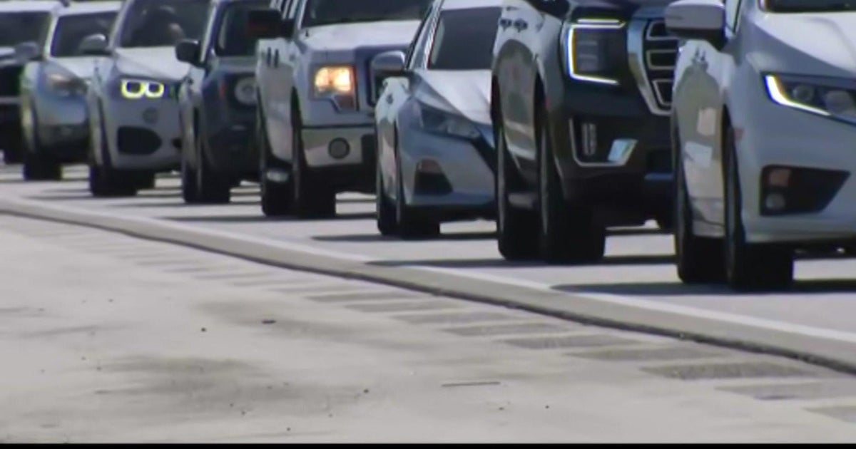 Florida’s West Coast evacuees face uncertainty, traffic heading home