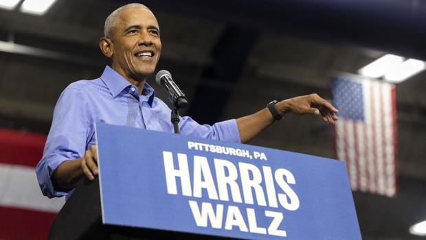 PHOTOS: Obama campaigns in Pittsburgh for Harris 