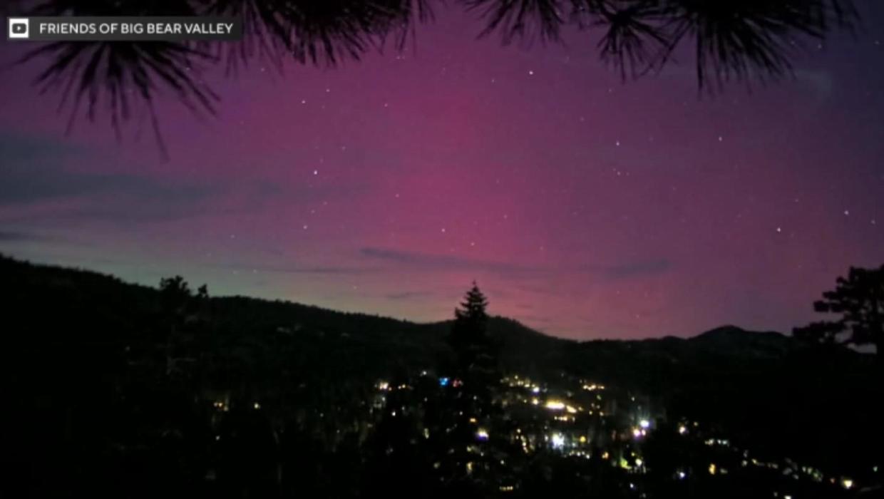 Northern lights make rare appearance in Southern California sky CBS