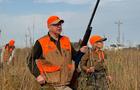 Walz goes pheasant hunting with his own Beretta as campaign makes appeal to gun owners 