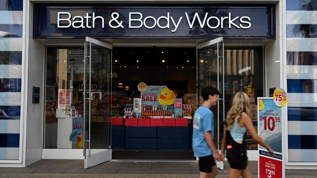 Bath & Bodyworks As Earnings Figures Released 