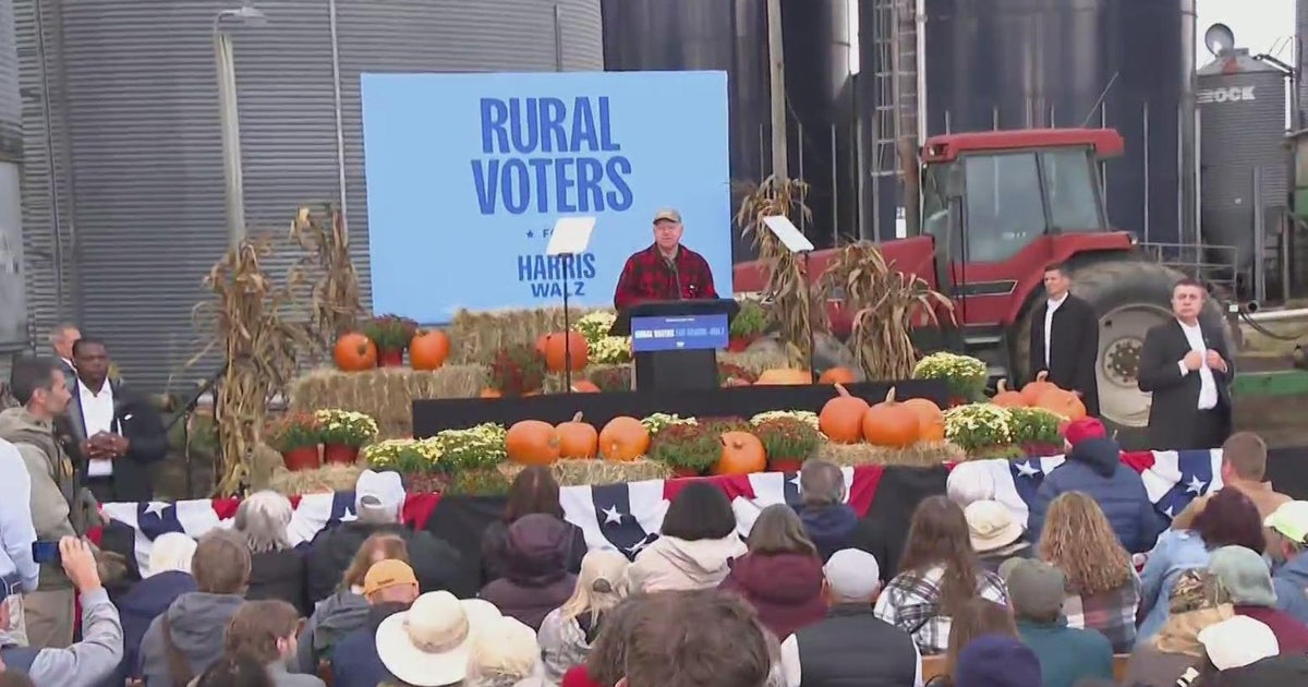 Tim Walz speaks to rural voters in Pennsylvania - CBS Pittsburgh