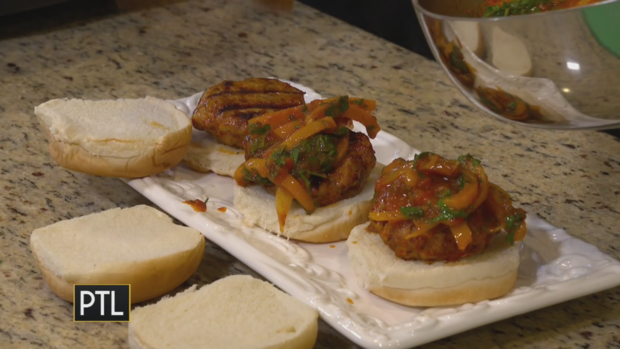 sausage-pepper-sliders-rania.png 