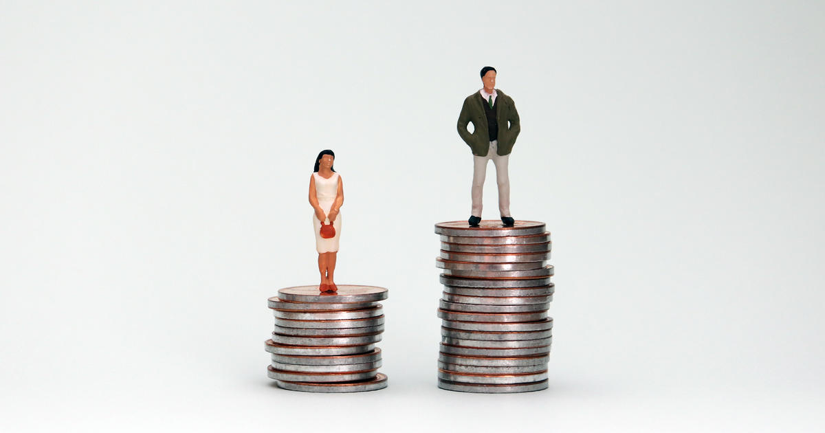 Gender wage gap widens for the first time in 20 years