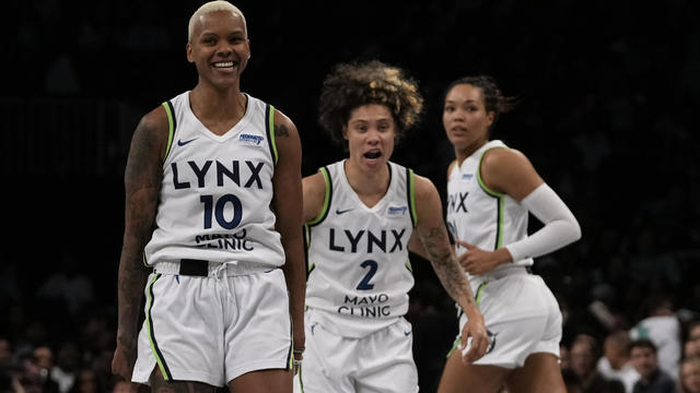 Lynx Liberty Basketball 