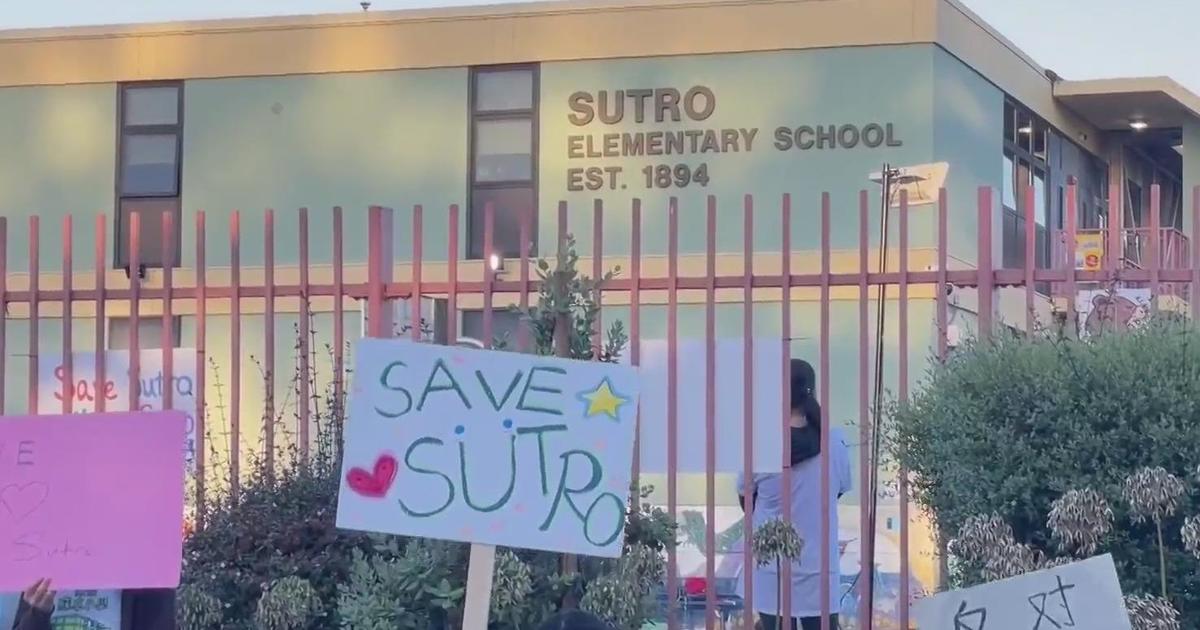 Sutro Elementary parents in San Francisco rally to keep school from closing