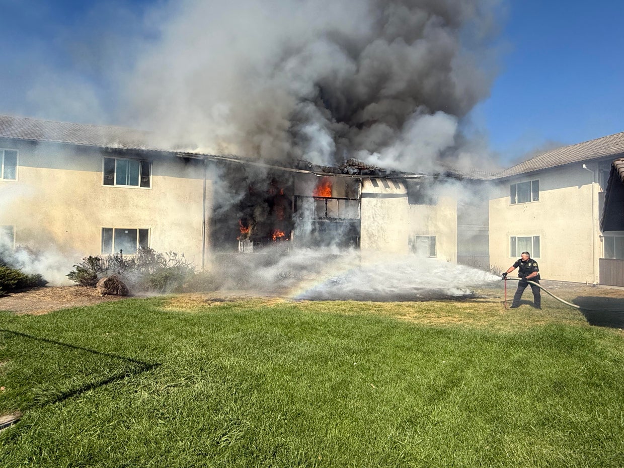 30 people displaced after fire rips through Rohnert Park apartment ...
