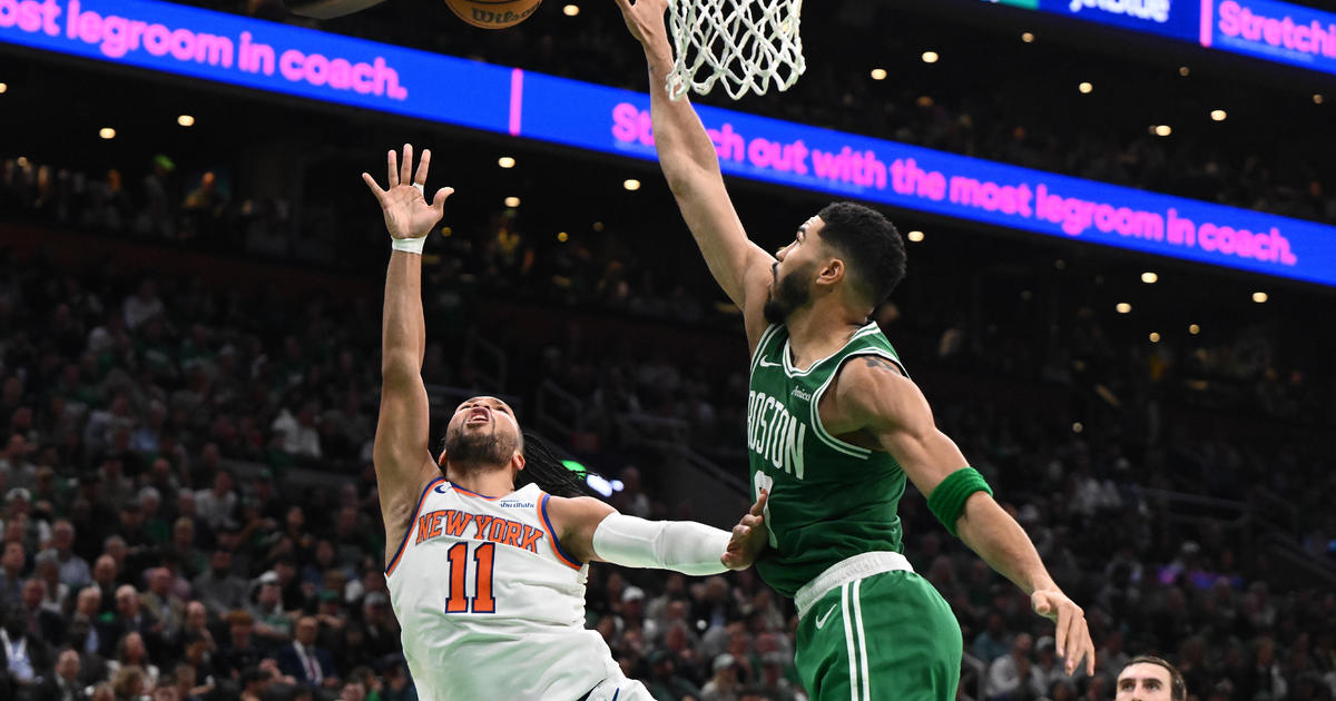 Celtics make record-tying 29 3-pointers, crush Knicks