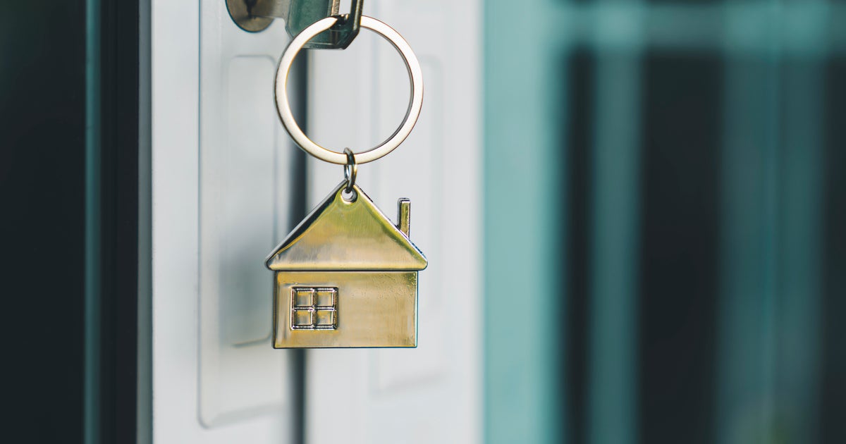 Michigan realtor speaks on whether political yard signs can impact home