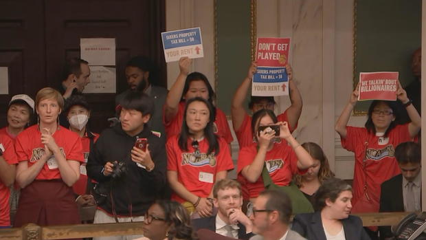 philadelphia-city-council-meeting-76ers-arena-protesters.jpg 