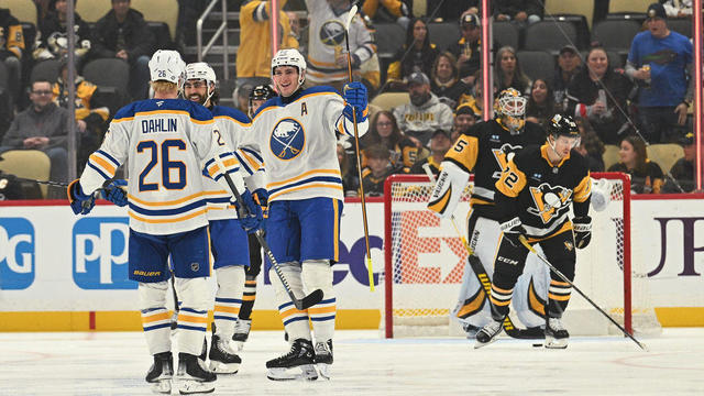 Buffalo Sabres v Pittsburgh Penguins 