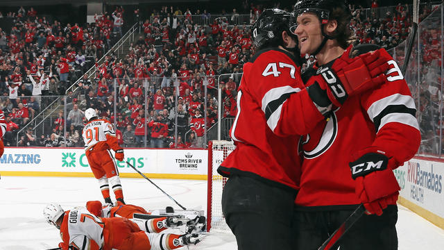 devils-ducks-dawson-mercer-paul-cotter.jpg 