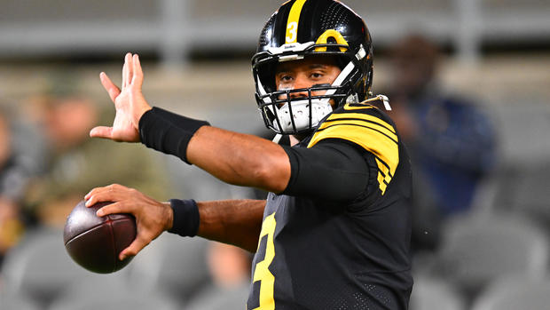 PHOTOS: Steelers face Giants on "Monday Night Football' 