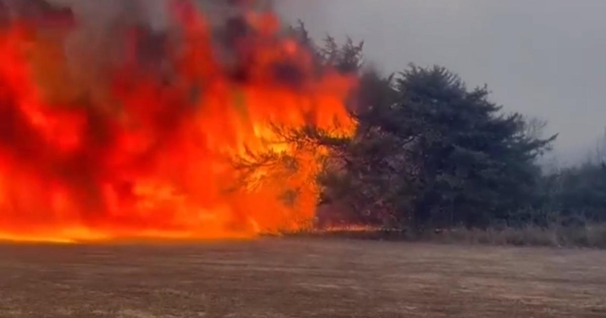 Wildfires rage in Oklahoma, severe weather expected in central U.S.