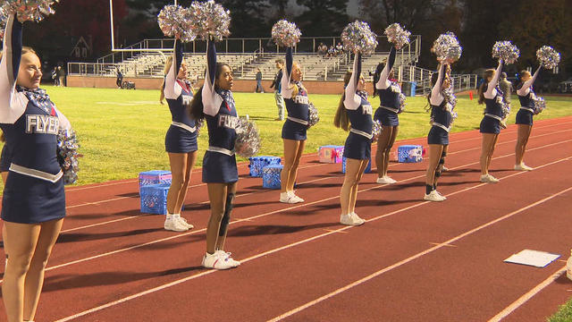 Framingham cheerleaders 