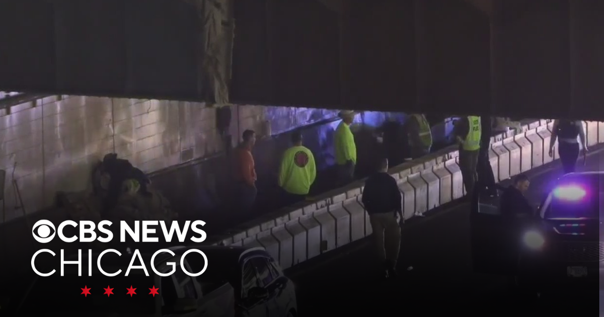 Construction worker killed in hit-and-run crash on Kennedy Expressway ...