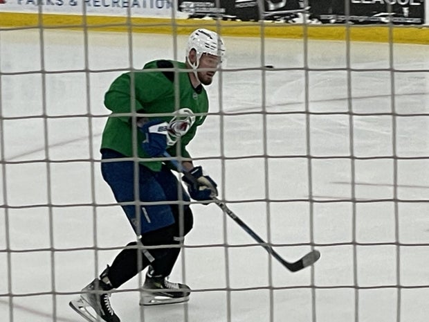 valeri-nichushkin-skates-cbs-colorado.jpg 