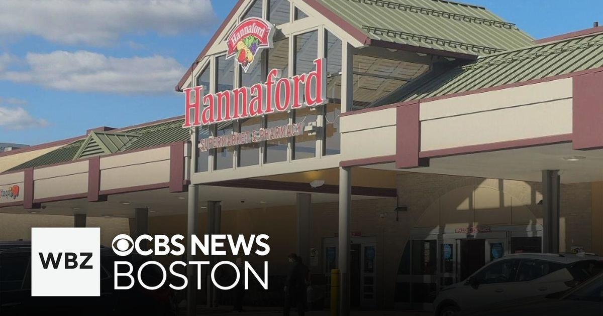 Network issue disables credit card processing systems at Hannaford stores