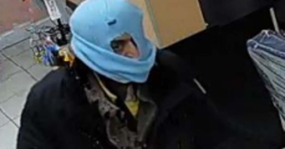 Police are searching for a robber who targeted stores on Chicago’s North Side