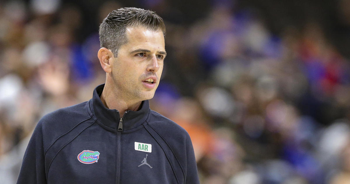 Florida basketball coach Todd Golden acknowledges school investigation and considers defamation suit