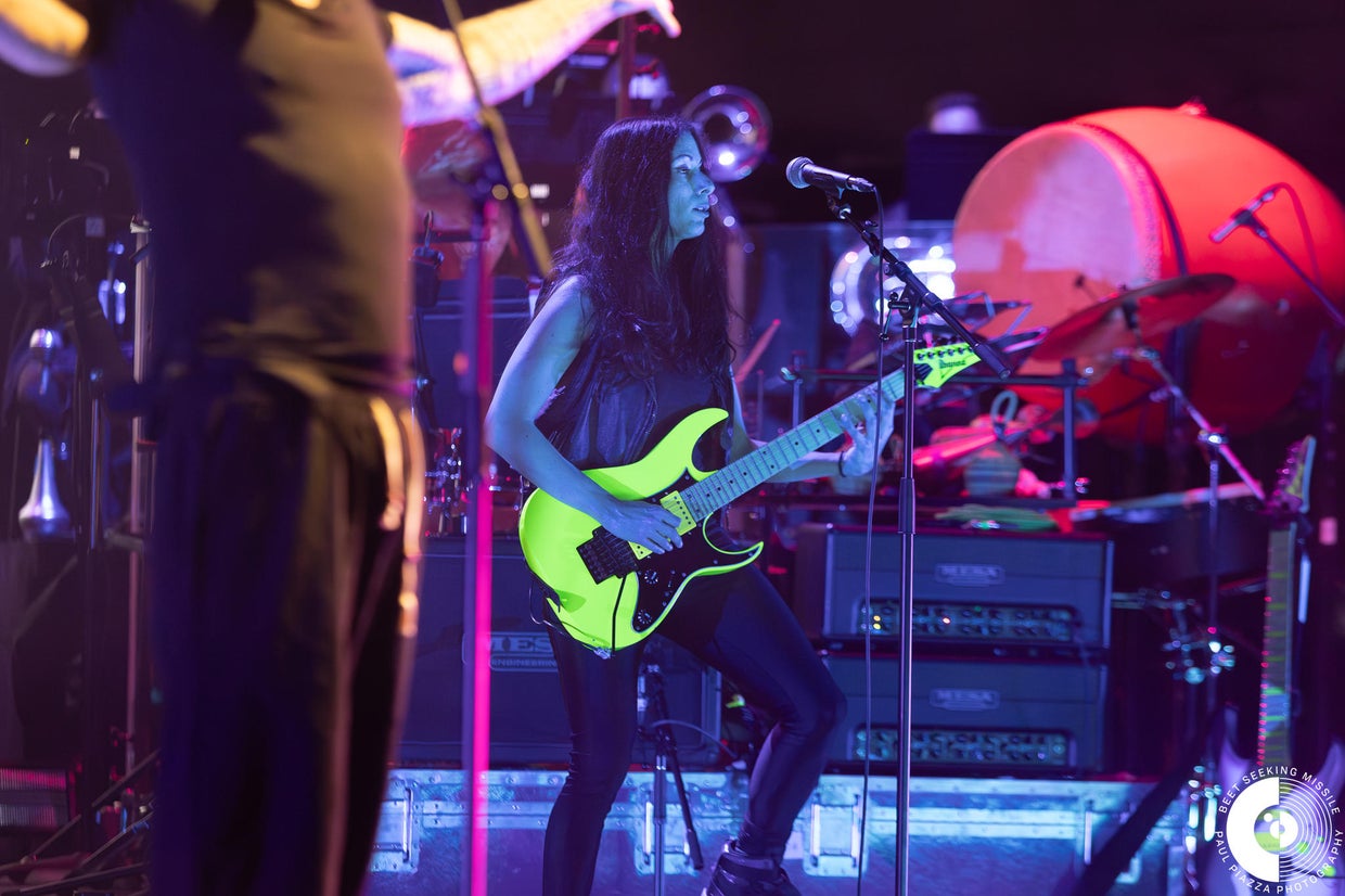 Danny Elfman performs at the Shoreline Amphitheatre 