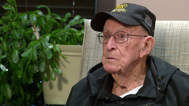 6p-pkg-reynolds-tomter-wcco6hao.jpg 