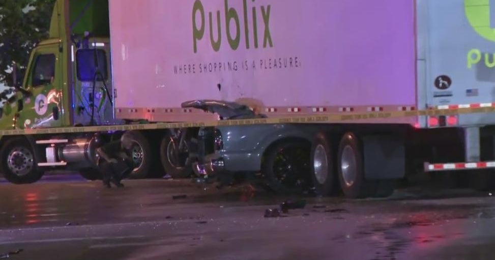 Driver killed in crash involving Publix truck in Miami Gardens