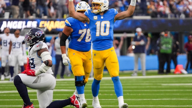 Titans Chargers Football 