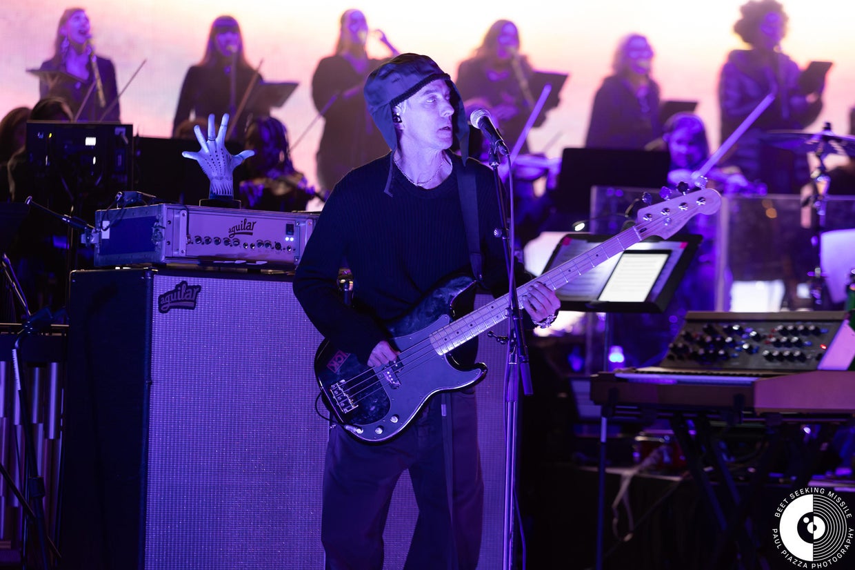 Danny Elfman performs at the Shoreline Amphitheatre