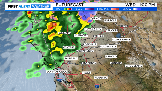 futurecast-clouds-and-precip-next-48-hours.png 