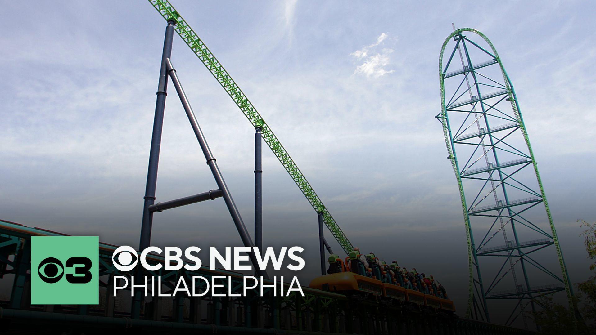 Roller coasters Kingda Ka, Green Lantern coming down at Six Flags