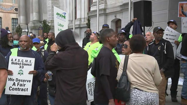 Workers protest near Philadelphia City Hall 