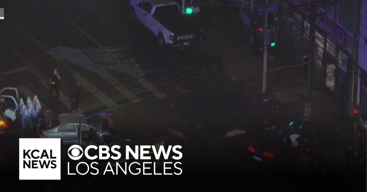 1 killed, 2 in serious condition after crash in Boyle Heights - CBS Los ...