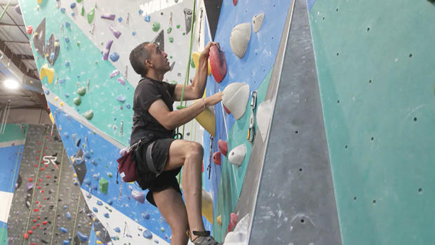 vivek-puri-climbing.jpg 