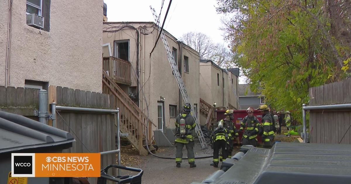 5 displaced by townhome fire in northeast Minneapolis