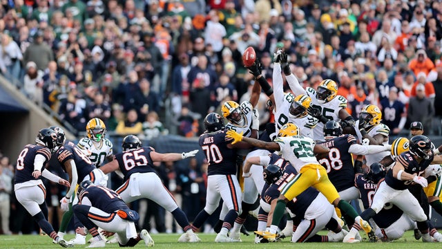 Green Bay Packers v Chicago Bears