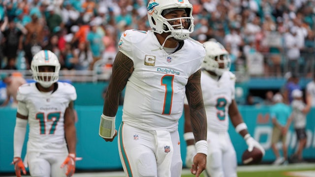 Las Vegas Raiders v Miami Dolphins