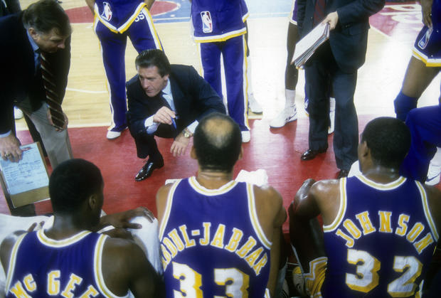 Los Angeles Lakers v Washington Bullets 