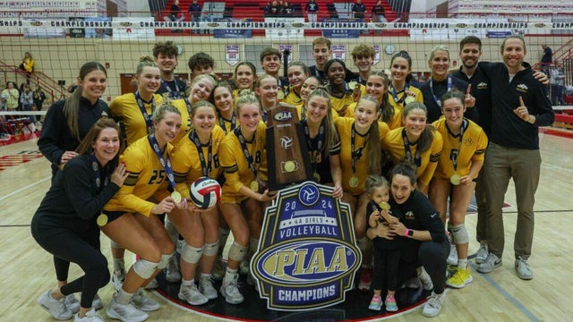 kdka-north-allegheny-hs-volleyball-piaa-champions.jpg