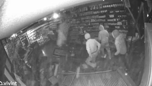 smash-grab-crime-ring-4.jpg